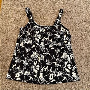 Lands End black and white floral tankini swim top size 10